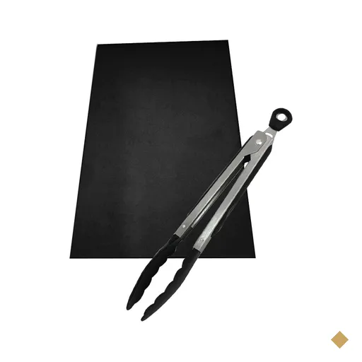 Tabua de Corte Lisa em Polietileno e Pegador - Pretos - 50 x 30